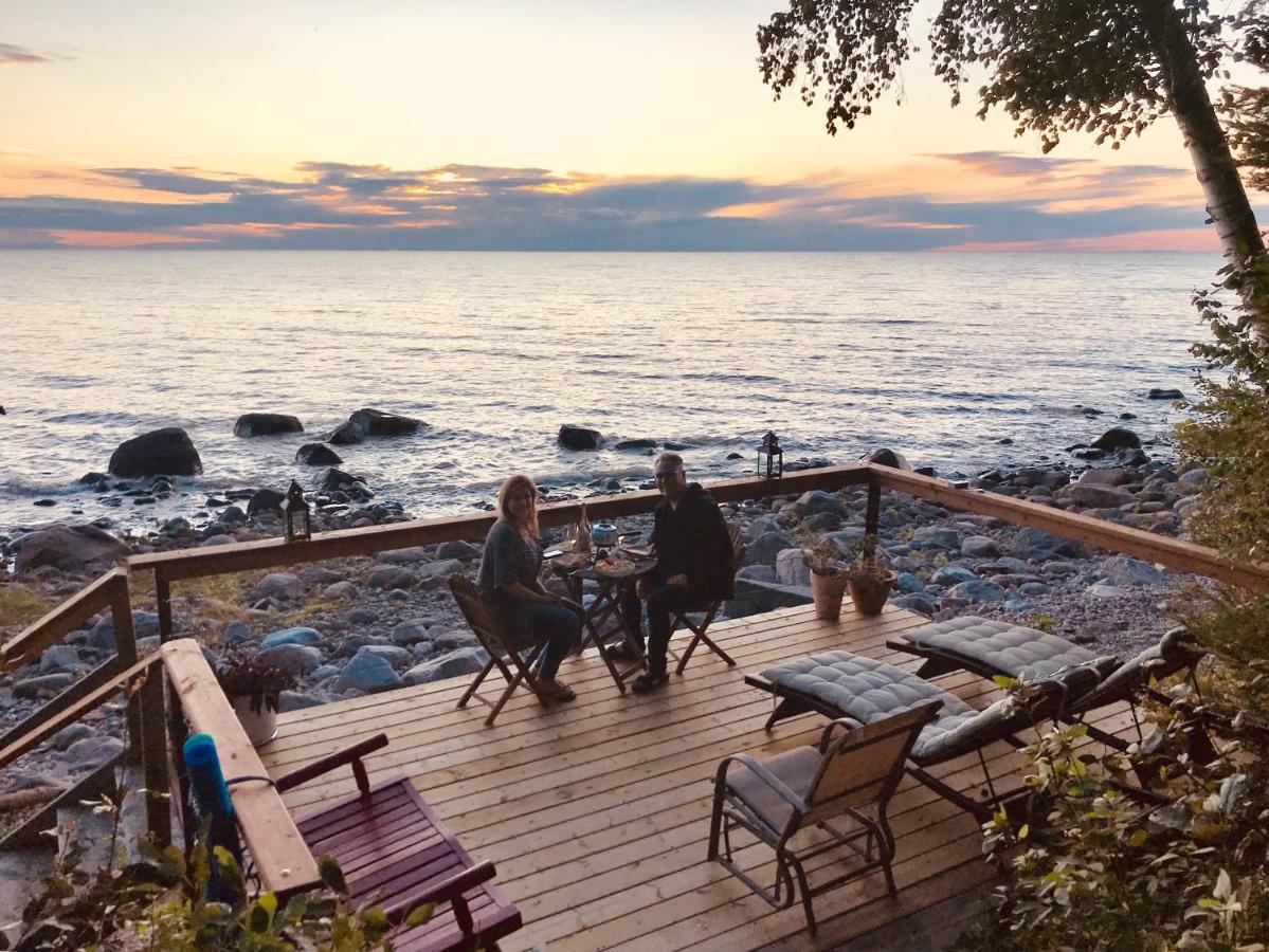 Pebble Springs Bnb Grand Beach Exterior foto